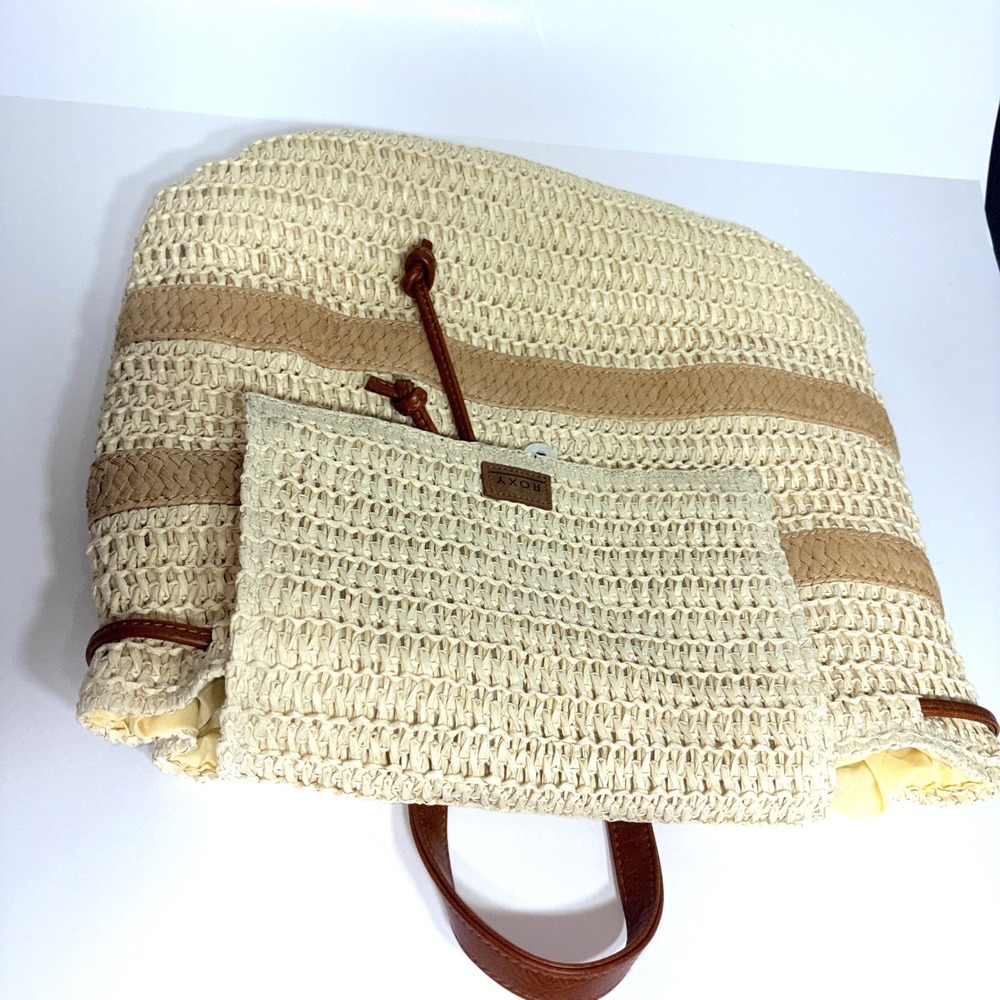 Roxy Woven Straw Backpack Cream Tan Striped Boho Beach Bag Drawstring RN114199 - Picture 13 of 16